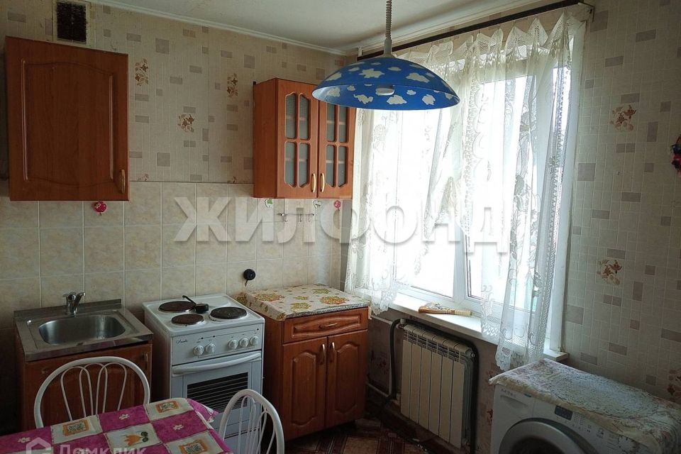 Продаётся 3-комнатная квартира, 57.2 м²