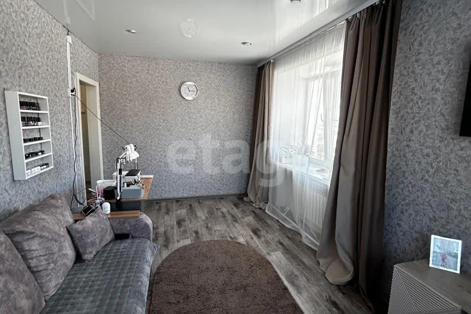 Продаётся 2-комнатная квартира, 42.7 м²