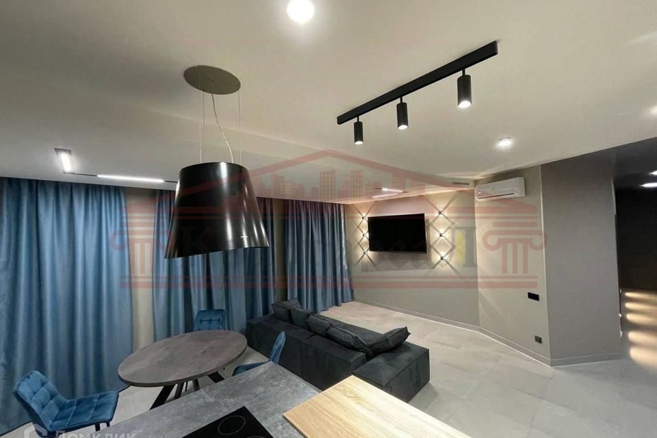 Сдаётся 3-комнатная квартира, 94.5 м²