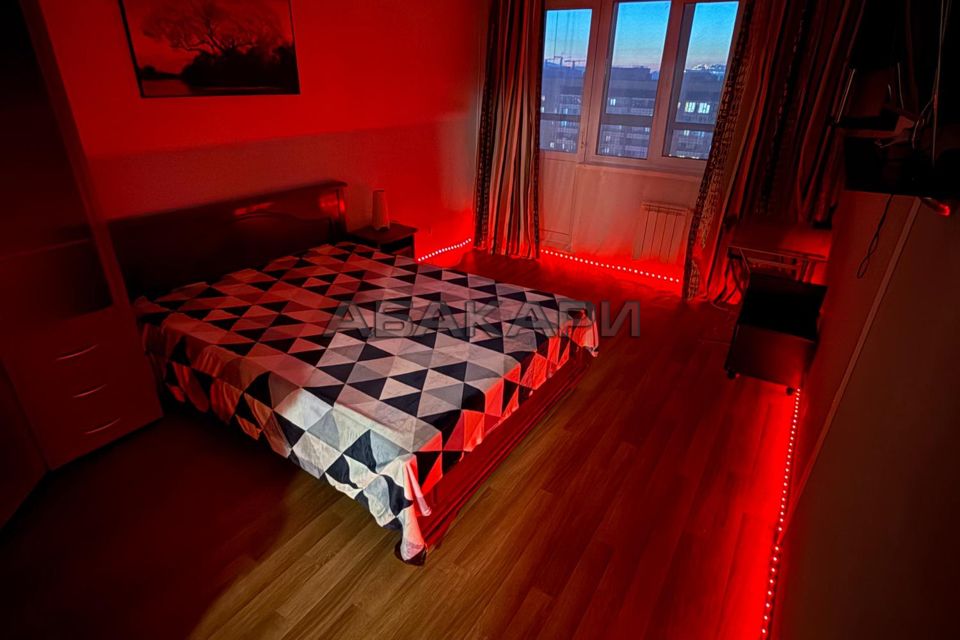 Сдаётся 1-комнатная квартира, 51 м²