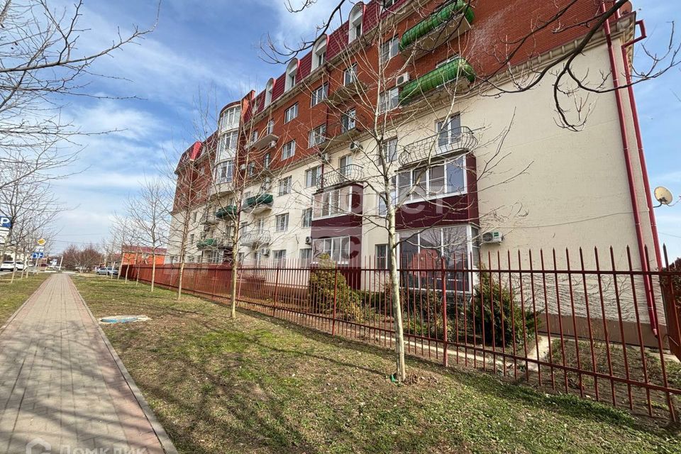Продаётся 3-комнатная квартира, 66.6 м²