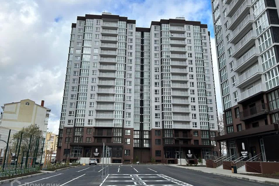 Продаётся 1-комнатная квартира, 39.2 м²