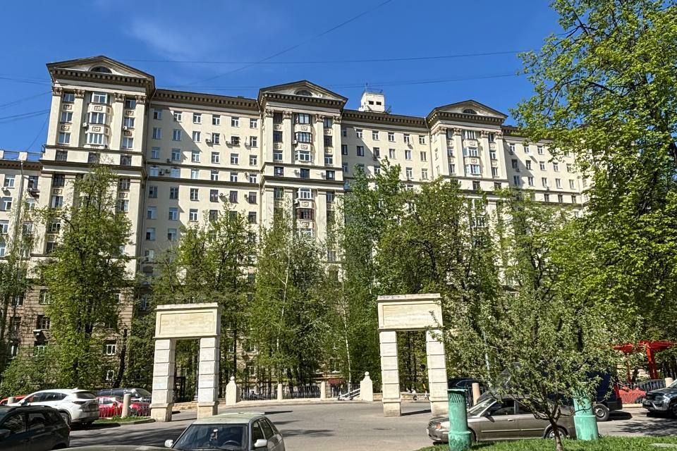 Продаётся 2-комнатная квартира, 56 м²