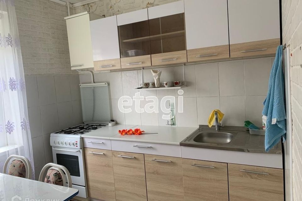Продаётся 1-комнатная квартира, 38 м²