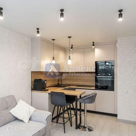 Продаётся 2-комнатная квартира, 72.1 м²