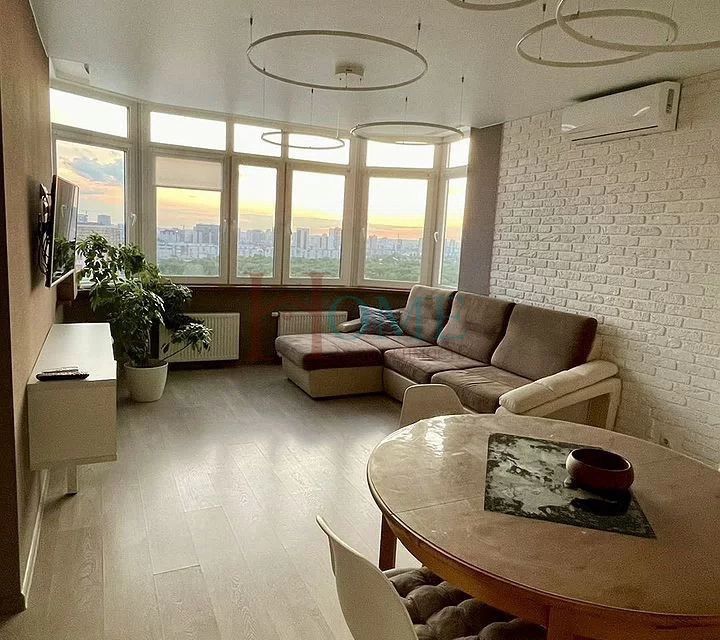 Сдаётся 4-комнатная квартира, 80 м²