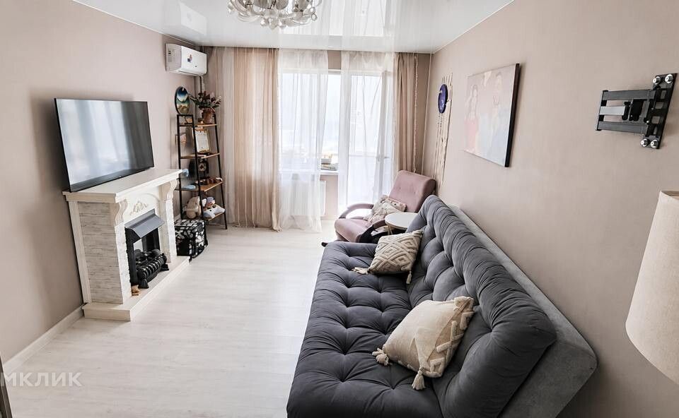 Продаётся 3-комнатная квартира, 51.3 м²