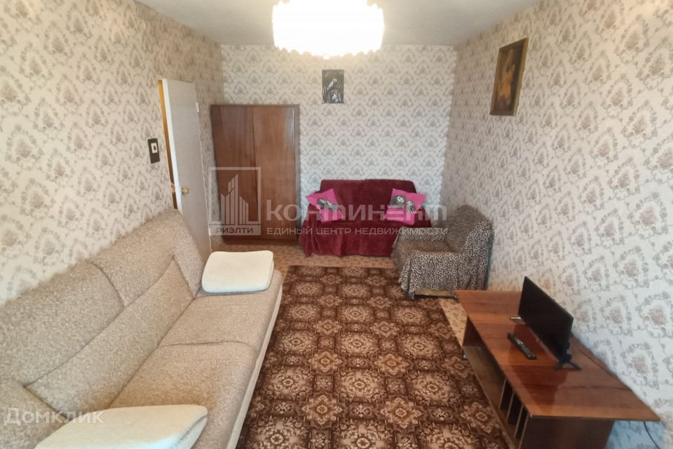 Сдаётся 1-комнатная квартира, 33 м²