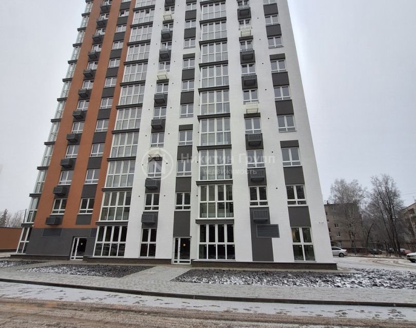 Продаётся 3-комнатная квартира, 93.98 м²