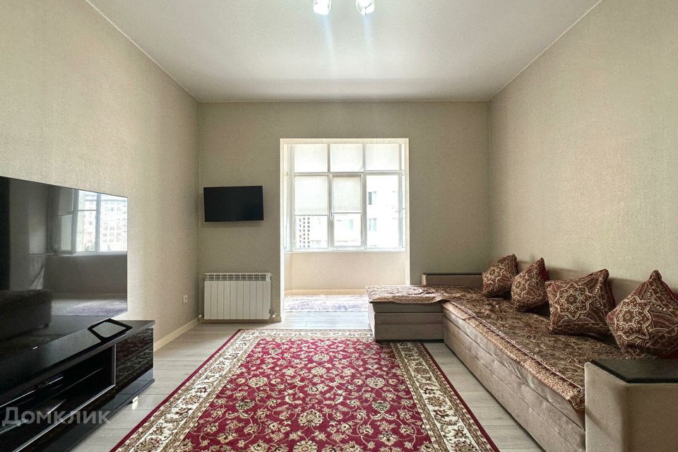 Продаётся 2-комнатная квартира, 74 м²