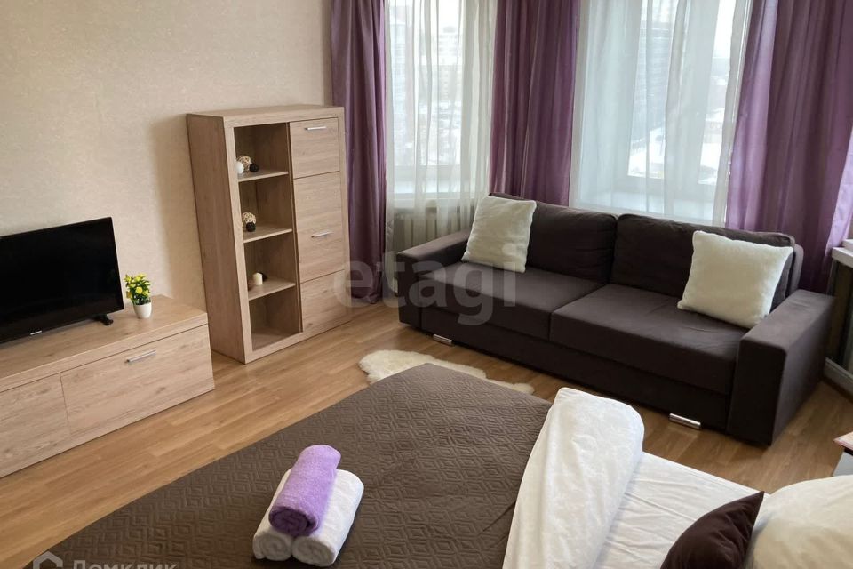 Продаётся 1-комнатная квартира, 45.5 м²