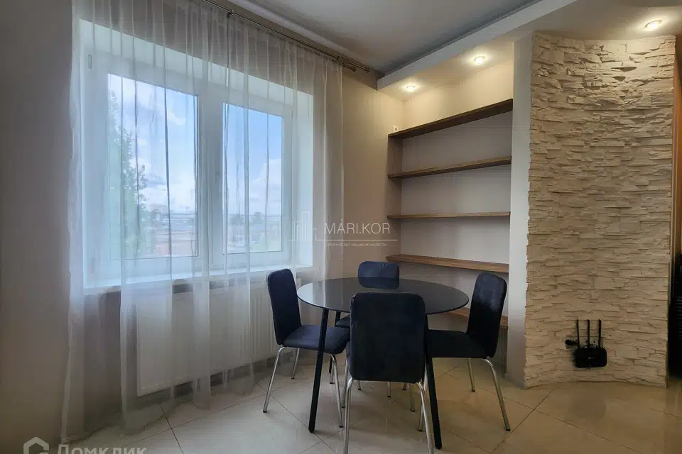 Продаётся 1-комнатная квартира, 48 м²