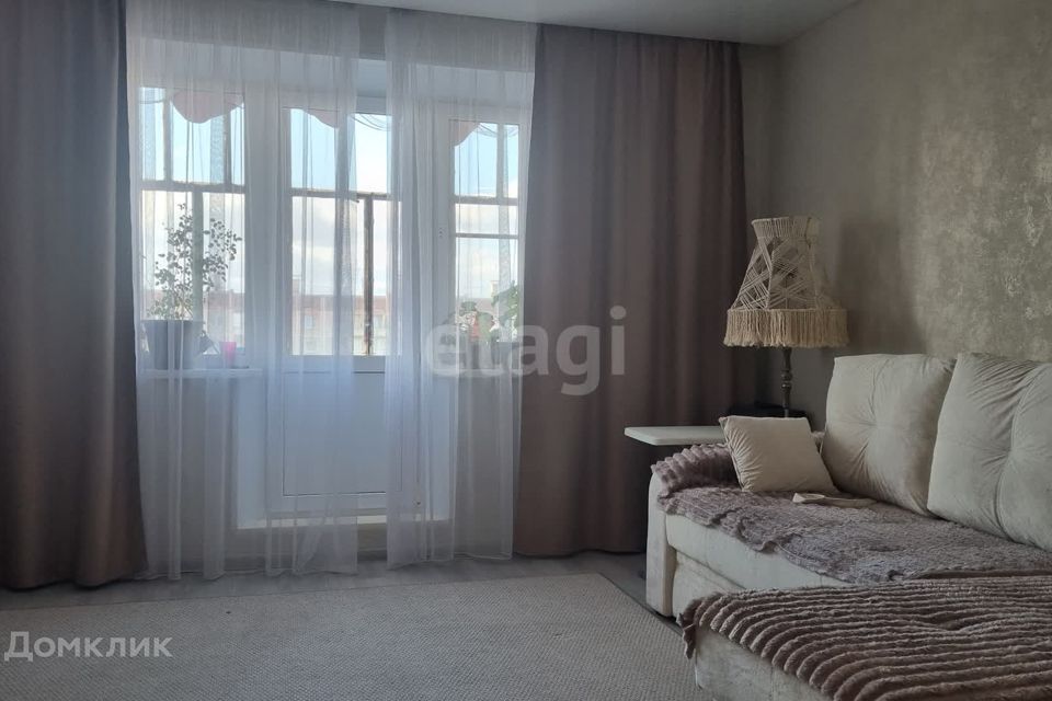 Продаётся 4-комнатная квартира, 80.4 м²