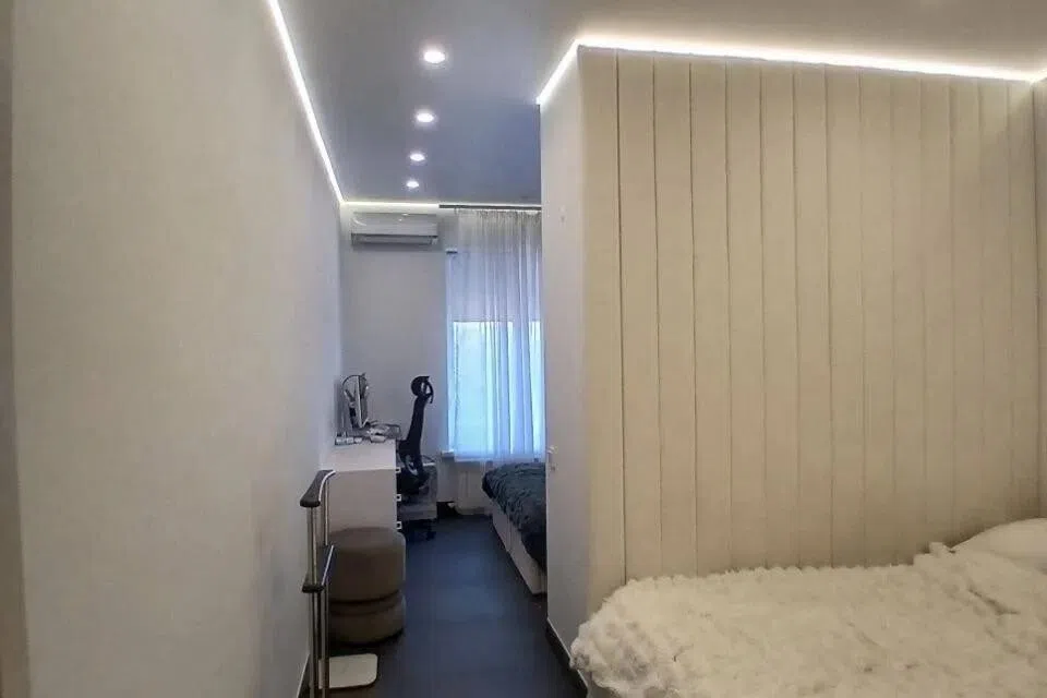 Продаётся 1-комнатная квартира, 41.7 м²