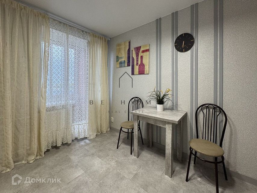 Сдаётся 1-комнатная квартира, 48.6 м²