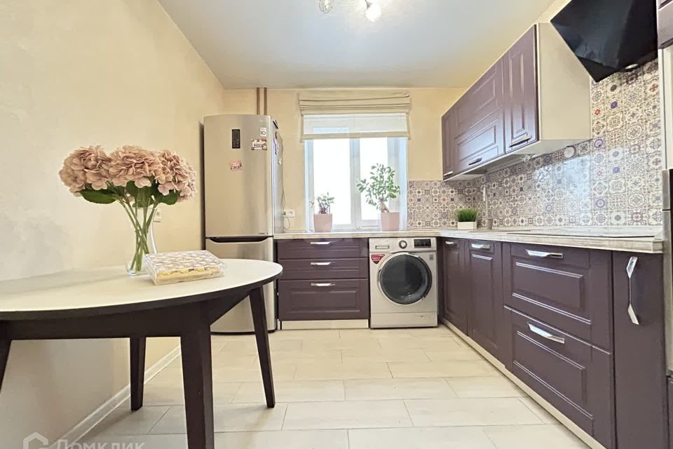 Продаётся 2-комнатная квартира, 56 м²