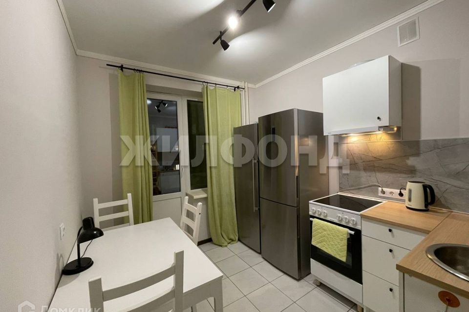 Продаётся 1-комнатная квартира, 35.8 м²
