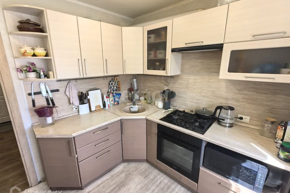 Продаётся 2-комнатная квартира, 50.7 м²