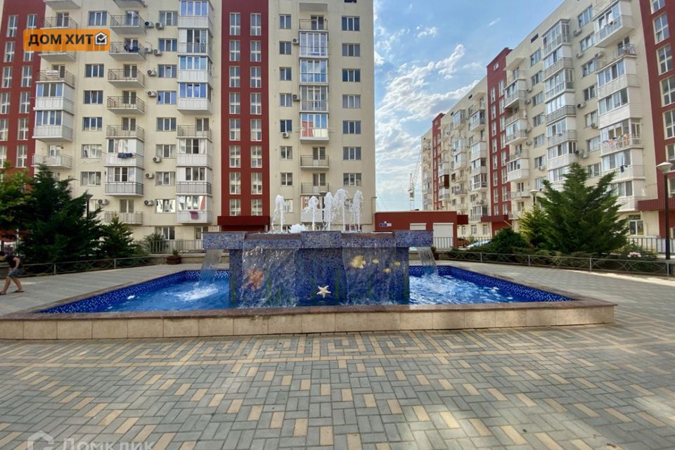 Продаётся 1-комнатная квартира, 37.4 м²