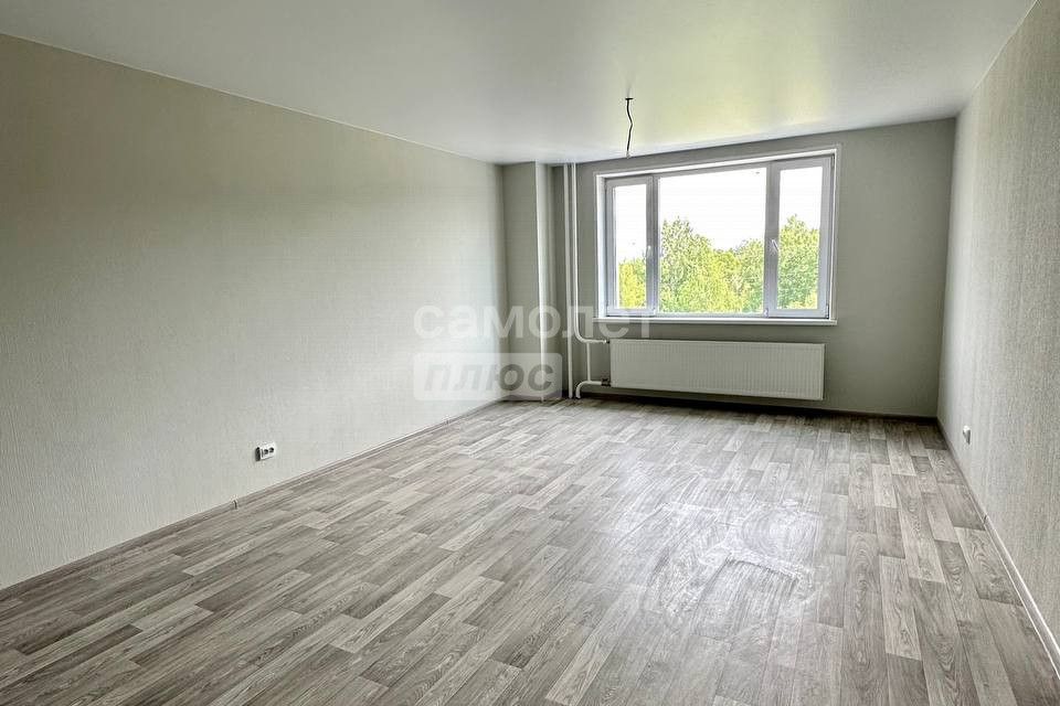 Продаётся 3-комнатная квартира, 69.8 м²