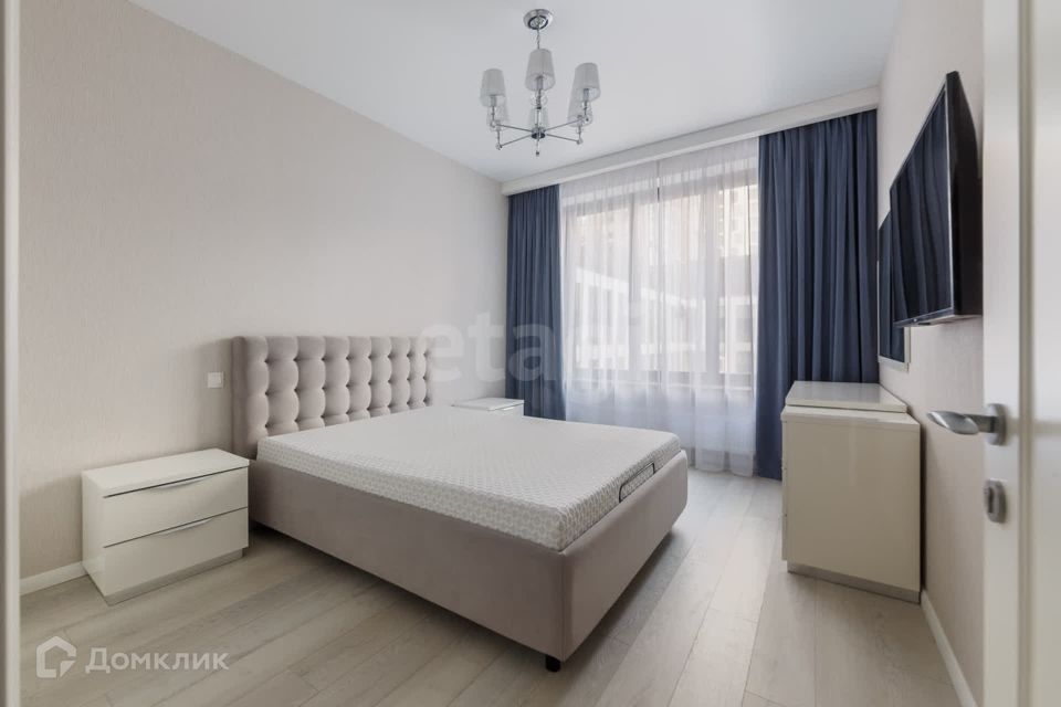 Продаётся 4-комнатная квартира, 102.6 м²