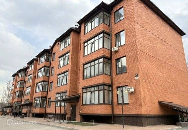 Продаётся 2-комнатная квартира, 69.6 м²