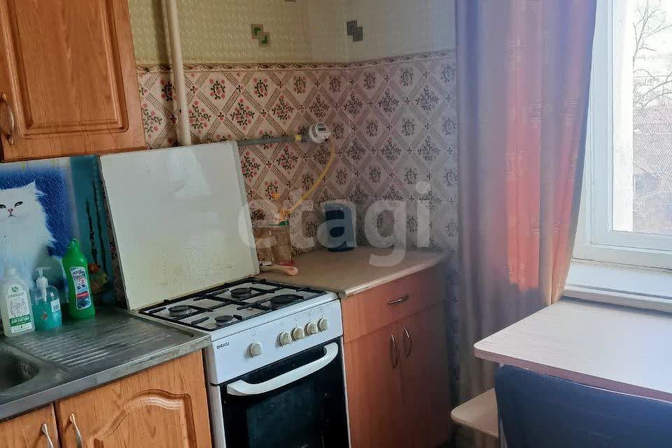 Продаётся 3-комнатная квартира, 58 м²