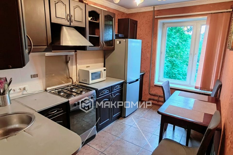 Продаётся 3-комнатная квартира, 60 м²