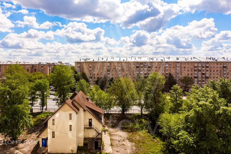 Продаётся 4-комнатная квартира, 154 м²