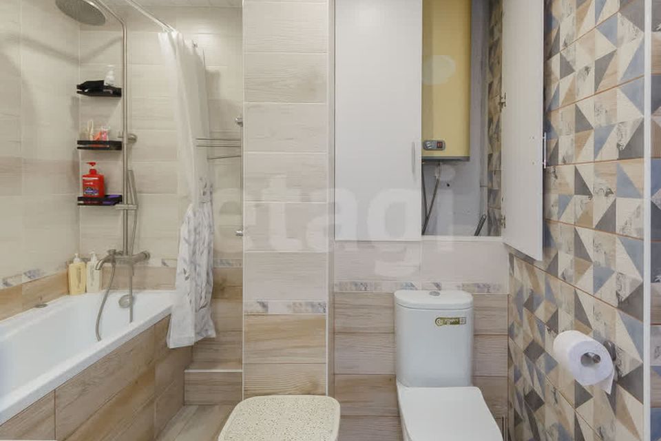Продаётся 1-комнатная квартира, 46 м²