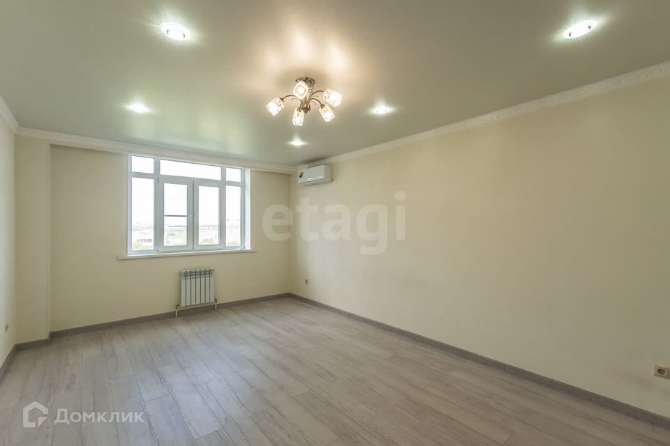 Продаётся 3-комнатная квартира, 98 м²
