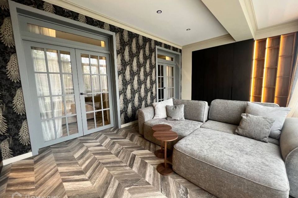 Продаётся 2-комнатная квартира, 85.4 м²