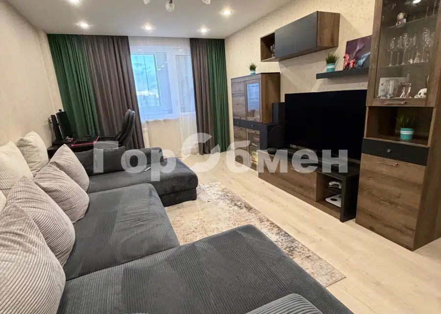 Продаётся 3-комнатная квартира, 75.6 м²