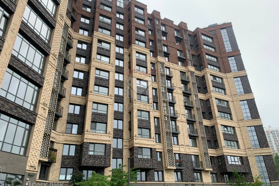 Продаётся 2-комнатная квартира, 77.74 м²