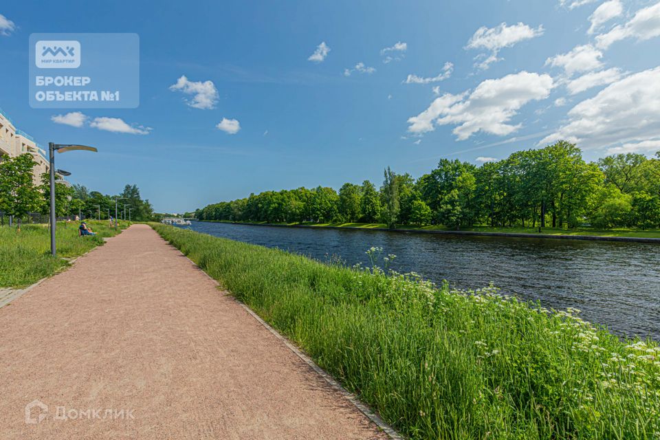 Продаётся 3-комнатная квартира, 100.3 м²