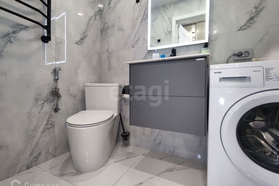 Продаётся 3-комнатная квартира, 57.3 м²