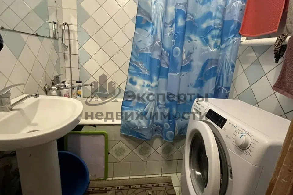 Продаётся 2-комнатная квартира, 56.6 м²