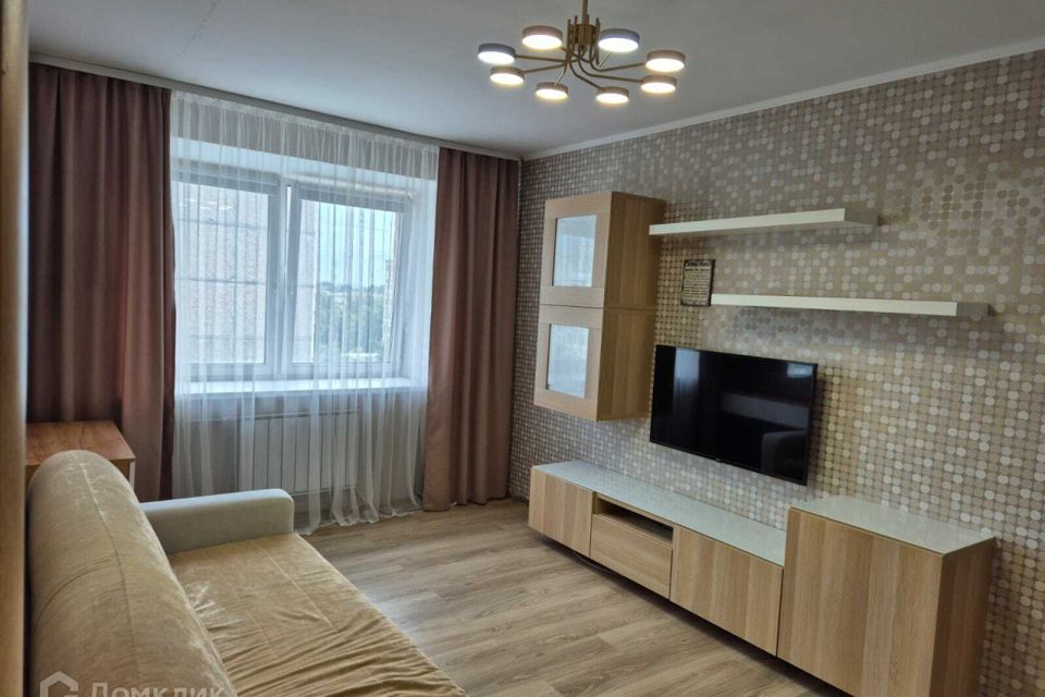 Продаётся 2-комнатная квартира, 55.7 м²