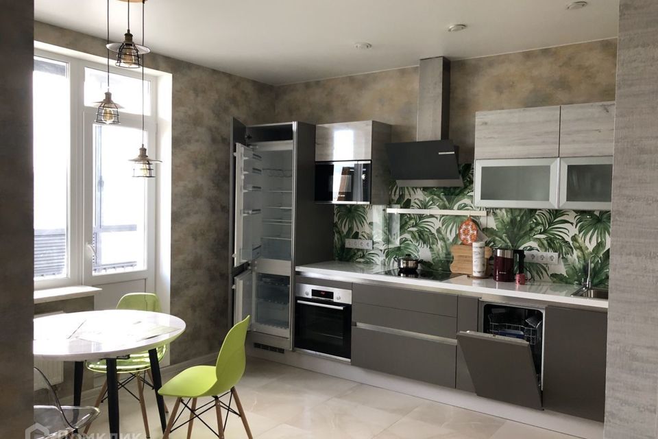 Сдаётся 1-комнатная квартира, 46 м²