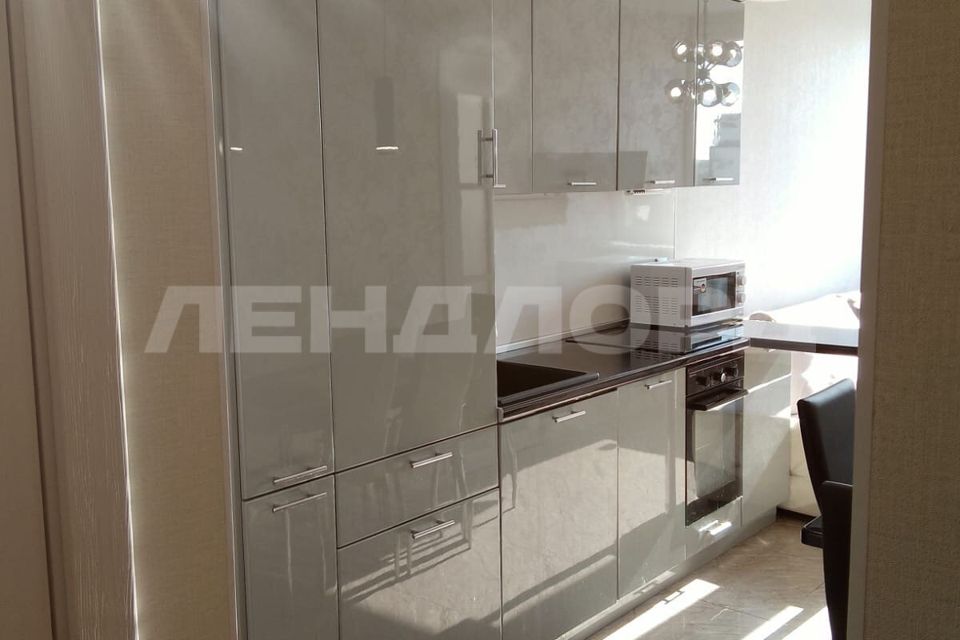 Продаётся 1-комнатная квартира, 38.2 м²