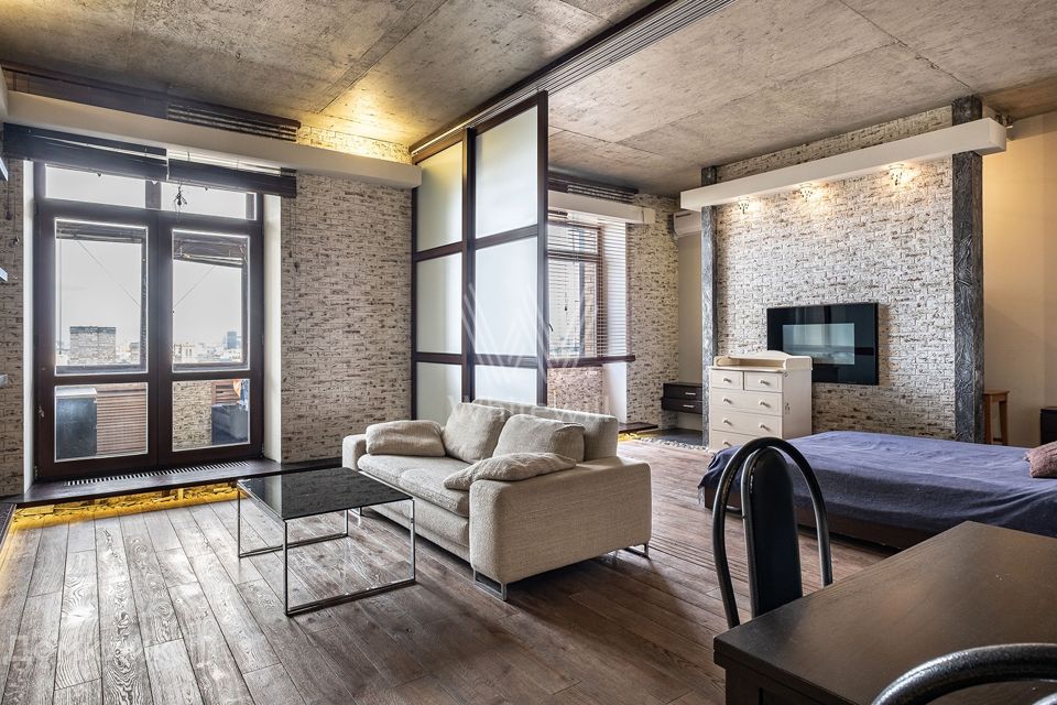 Сдаётся студия, 68 м²