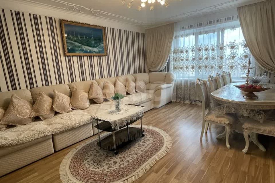 Продаётся 4-комнатная квартира, 85.5 м²