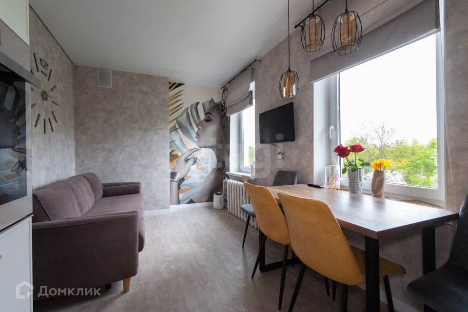 Продаётся 2-комнатная квартира, 65.9 м²
