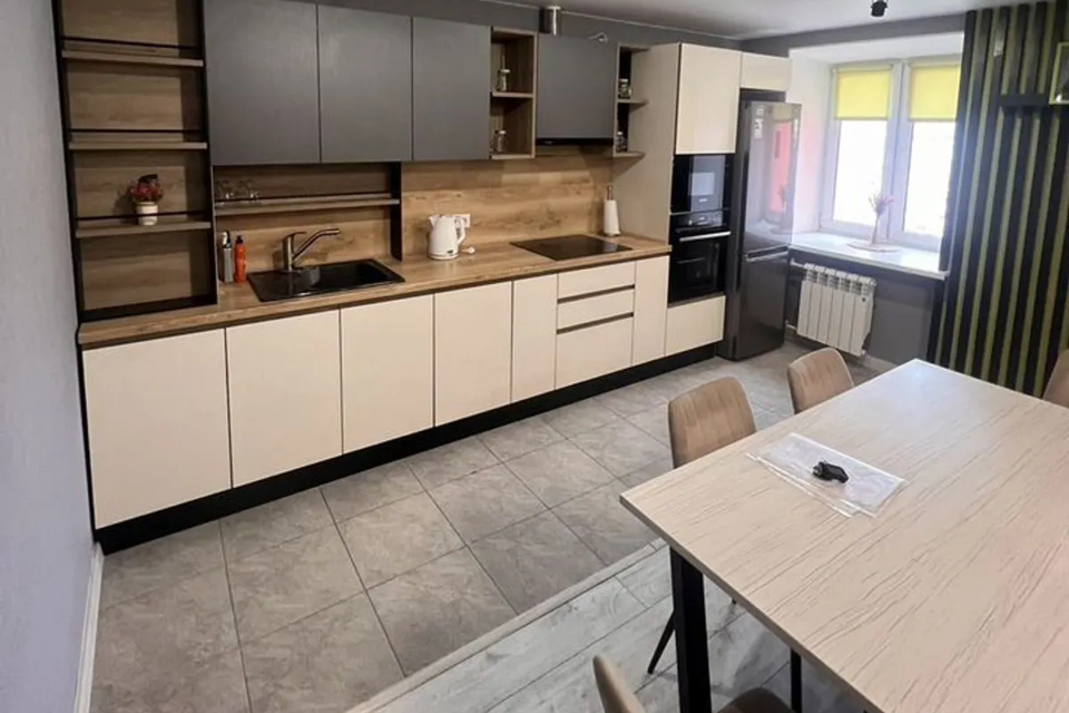 Продаётся 2-комнатная квартира, 77 м²