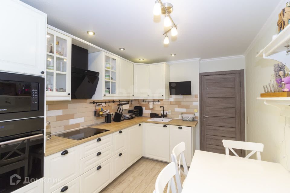 Продаётся 2-комнатная квартира, 52.4 м²