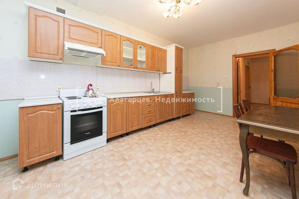 Продаётся 3-комнатная квартира, 113.4 м²