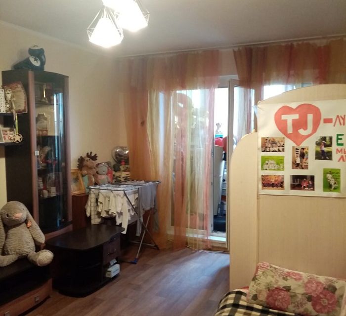 Продаётся 1-комнатная квартира, 44 м²