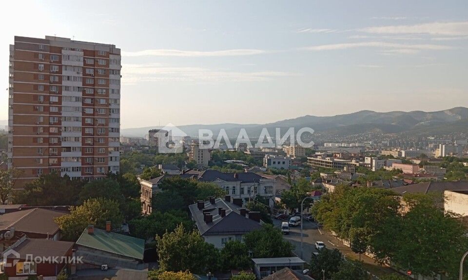 Продаётся 3-комнатная квартира, 130.2 м²