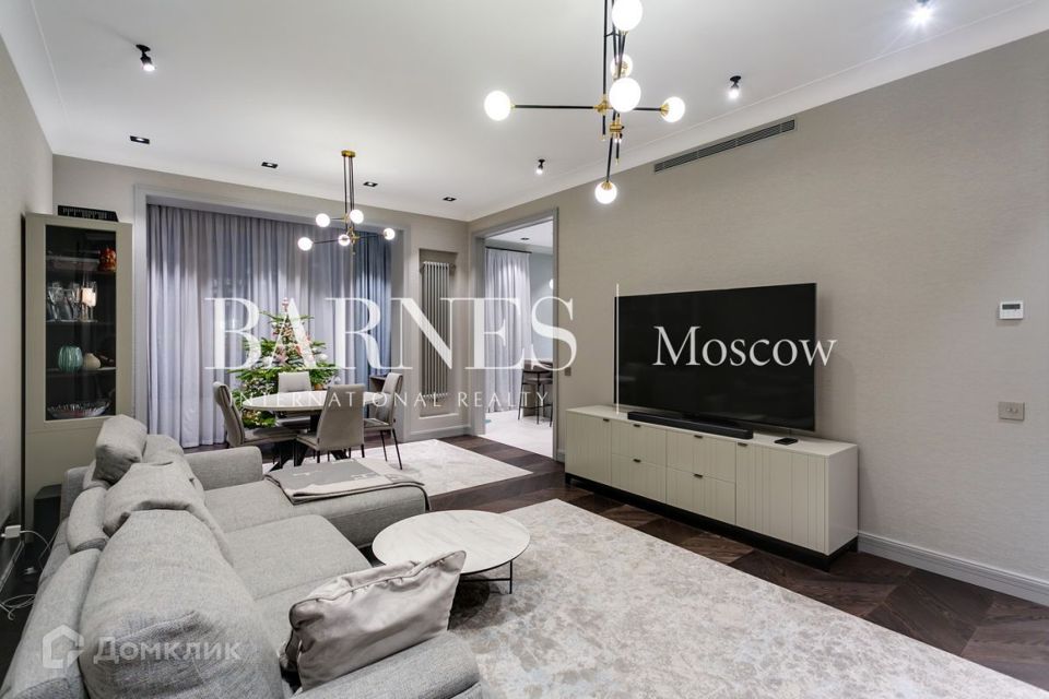 Продаётся 3-комнатная квартира, 120 м²