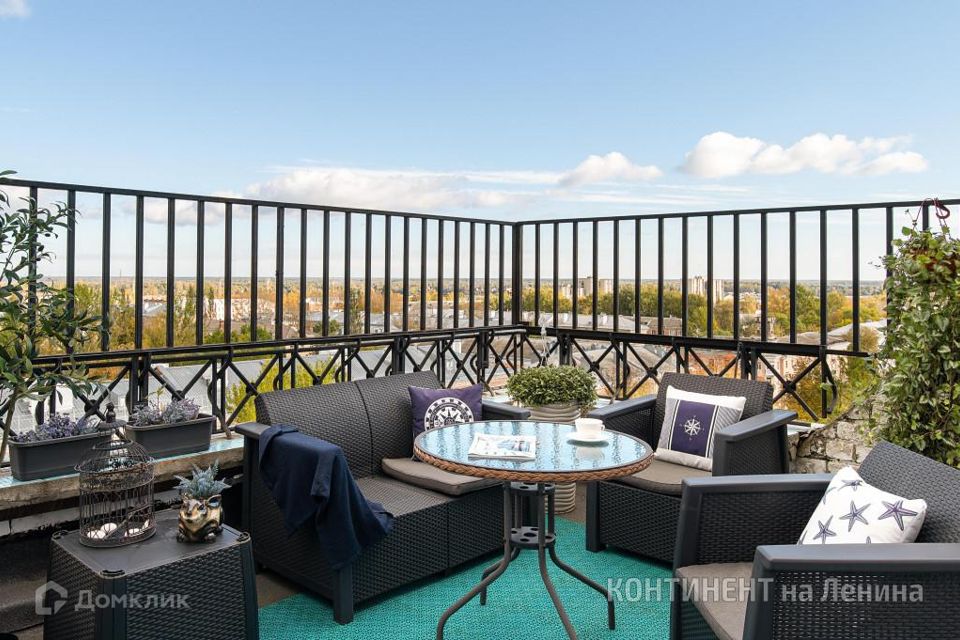 Продаётся 5-комнатная квартира, 249.2 м²